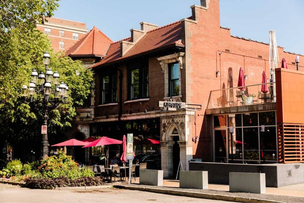 300 North Euclid Avenue, St. Louis, Missouri 63108, United States