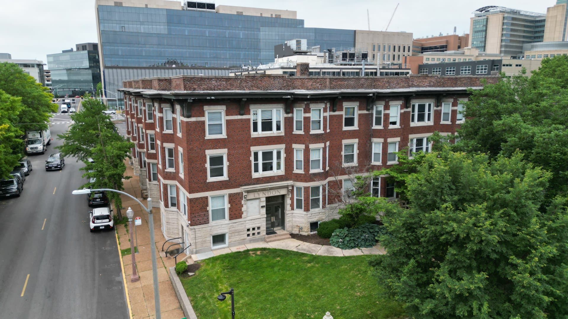 4502 Laclede Avenue, St. Louis, Missouri 63108, United States
