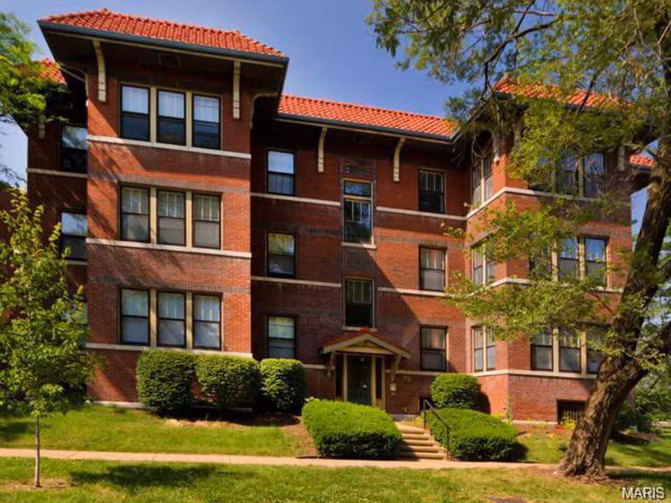 5803 Waterman Boulevard, St. Louis, Missouri 63112, United States