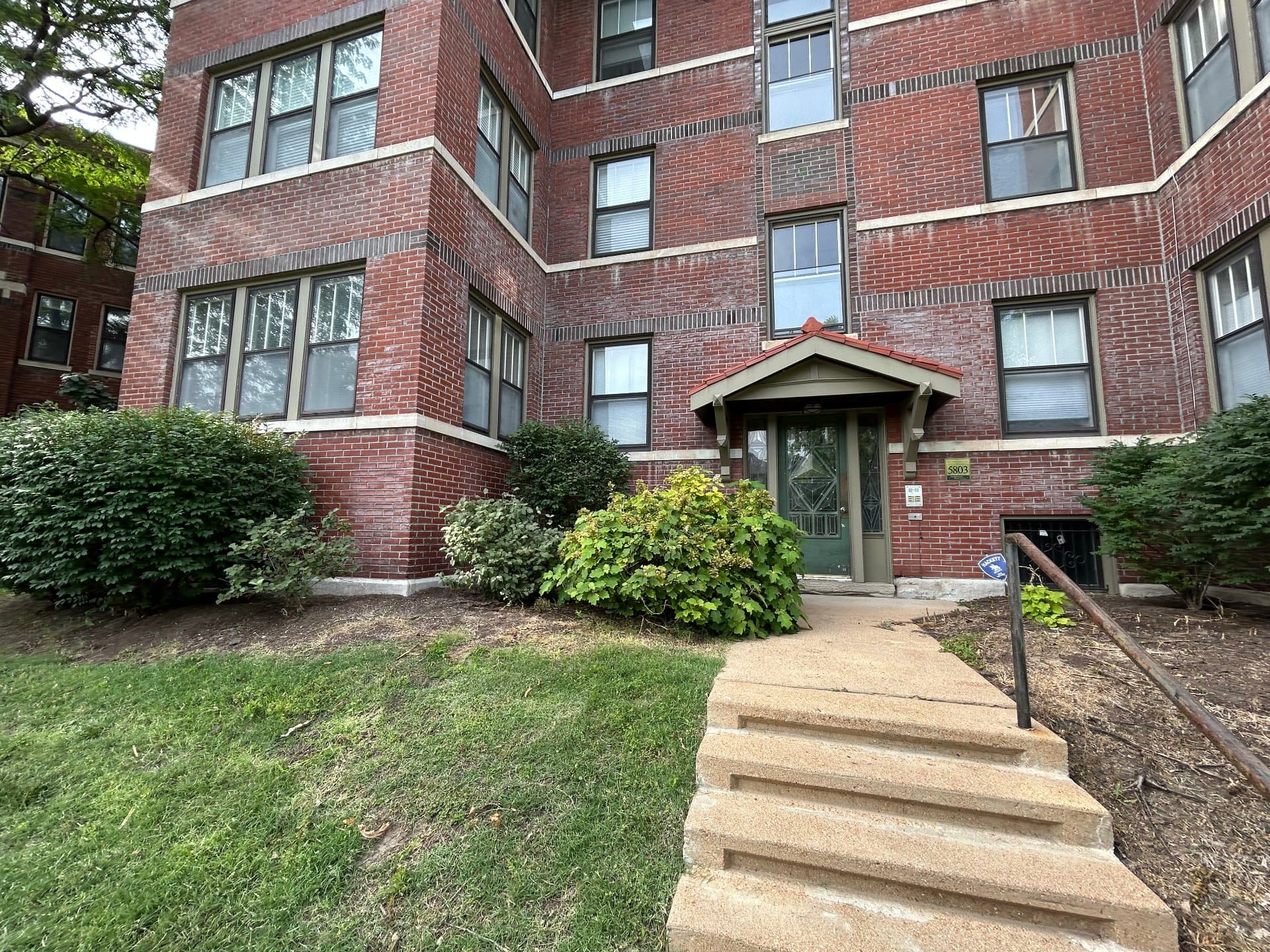 5803 Waterman Boulevard, Apt 1W, St. Louis, Missouri 63112, United States