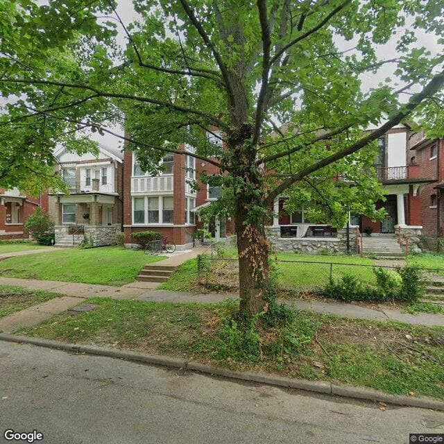 5936 McPherson Ave, St. Louis, MO 63112