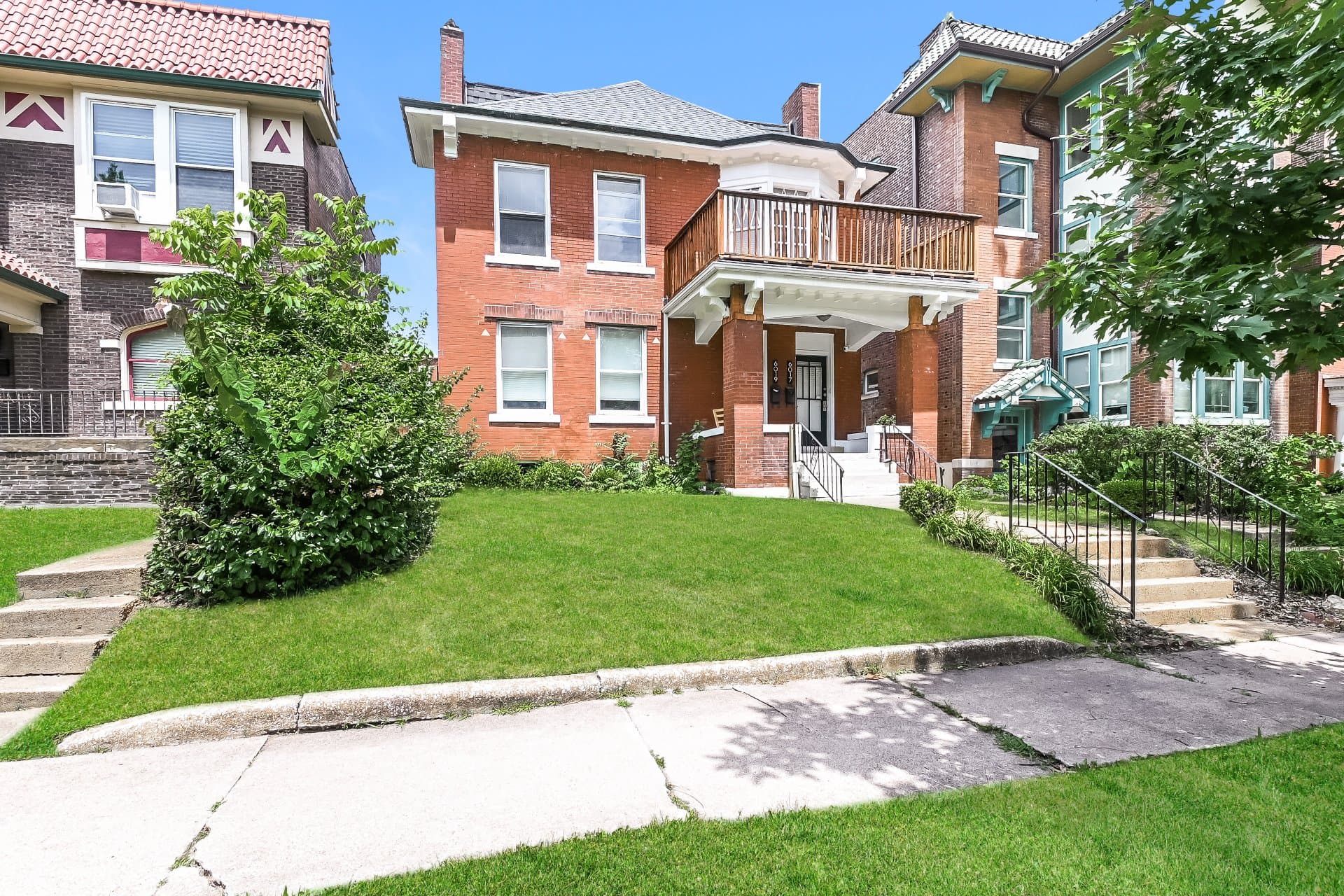 Listing photo 3