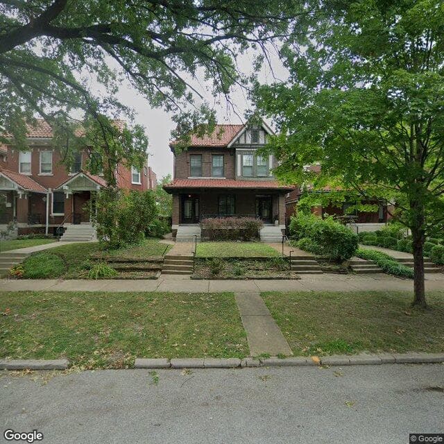 6105 Waterman Boulevard, St. Louis, Missouri 63112, United States