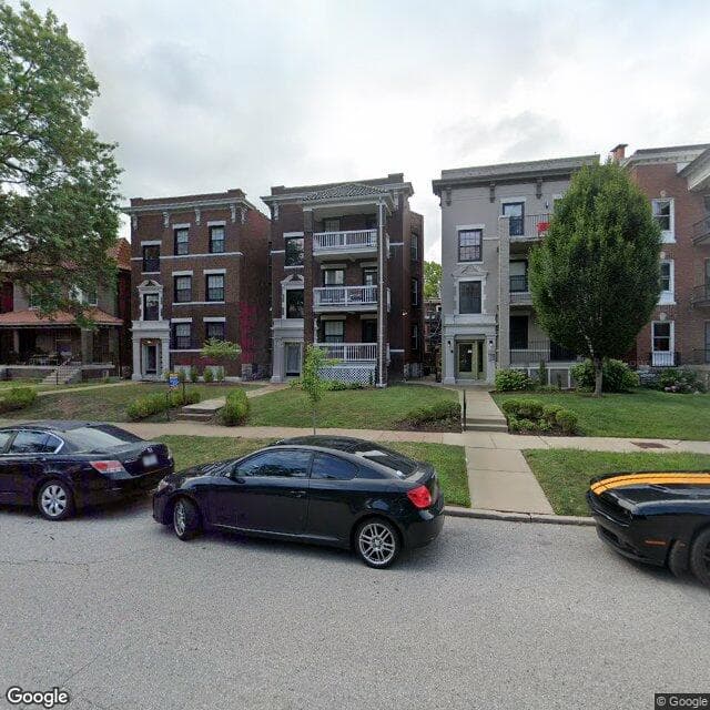 6132 Waterman Blvd, St. Louis, MO 63112