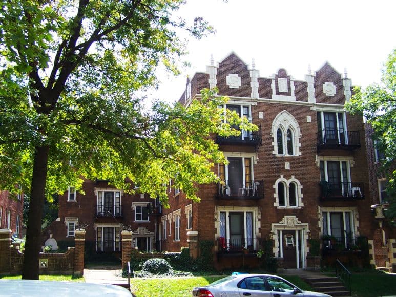 6326 Southwood Avenue, Clayton, Missouri 63105, United States