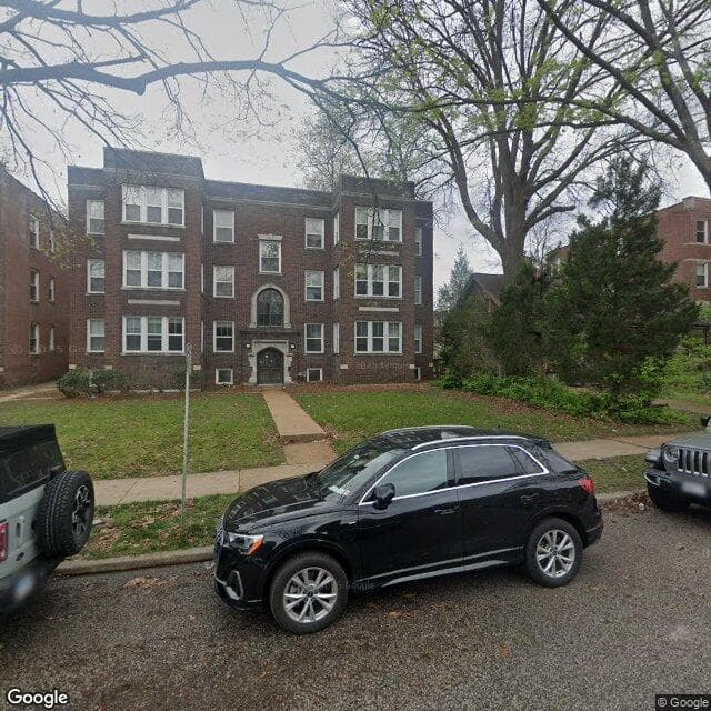 6666 Washington Avenue, University City, Missouri 63130, United States