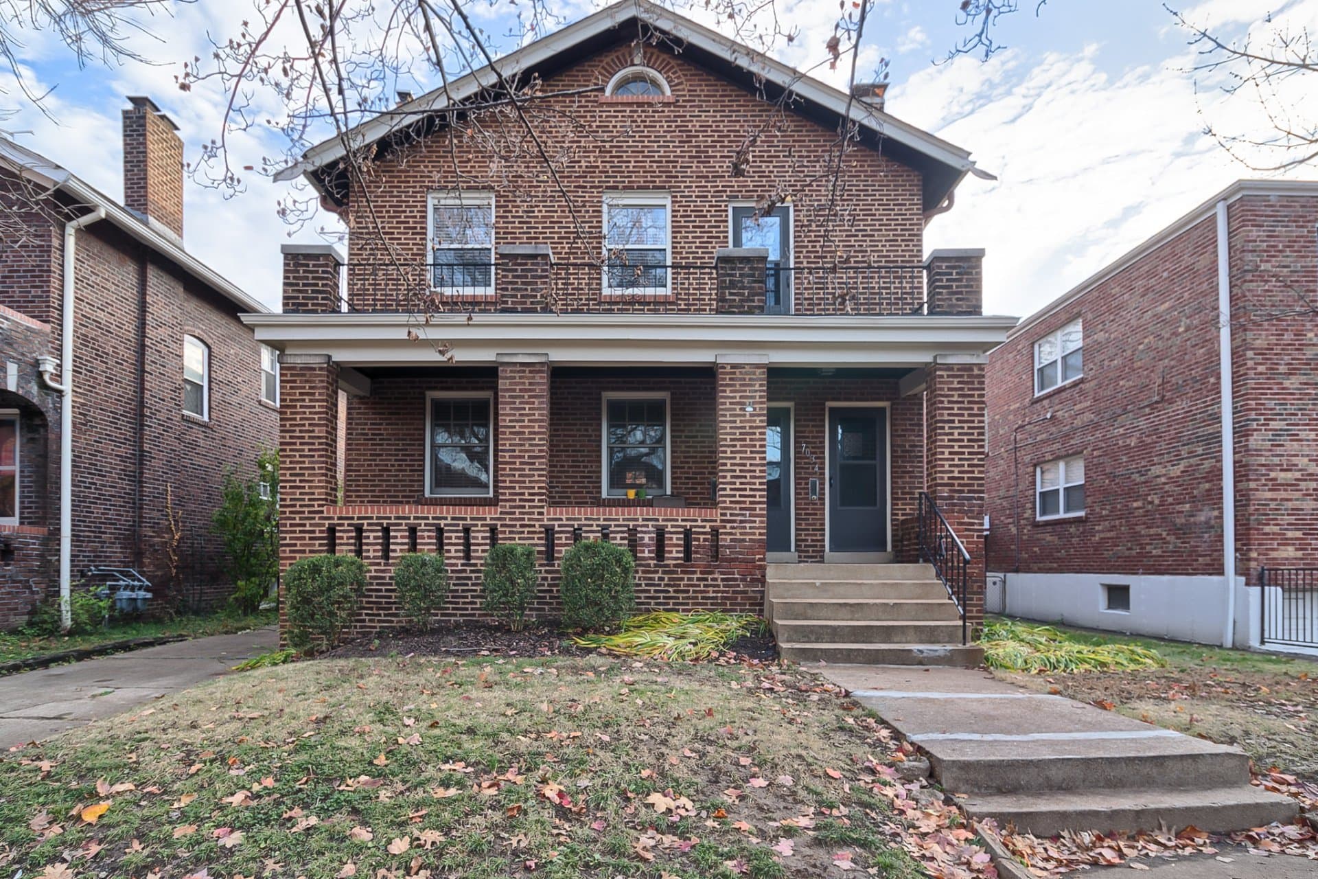 7034 Dartmouth Avenue, University City, Missouri 63130, United States