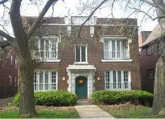 7046 Forsyth Boulevard, University City, Missouri 63105, United States