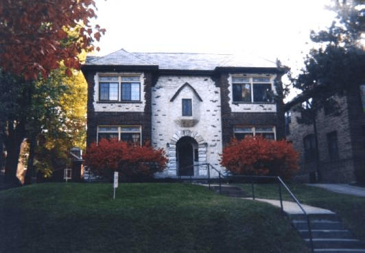 7208 Forsyth Blvd. Close to Campus
