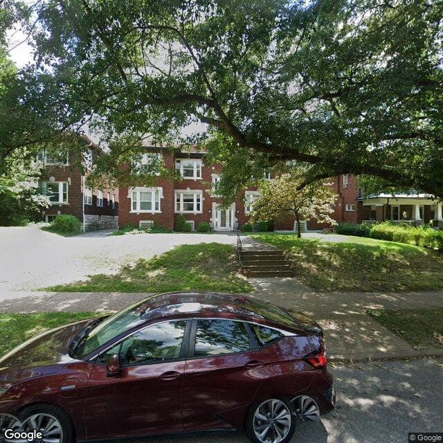 7260 Forsyth Boulevard, University City, Missouri 63105, United States