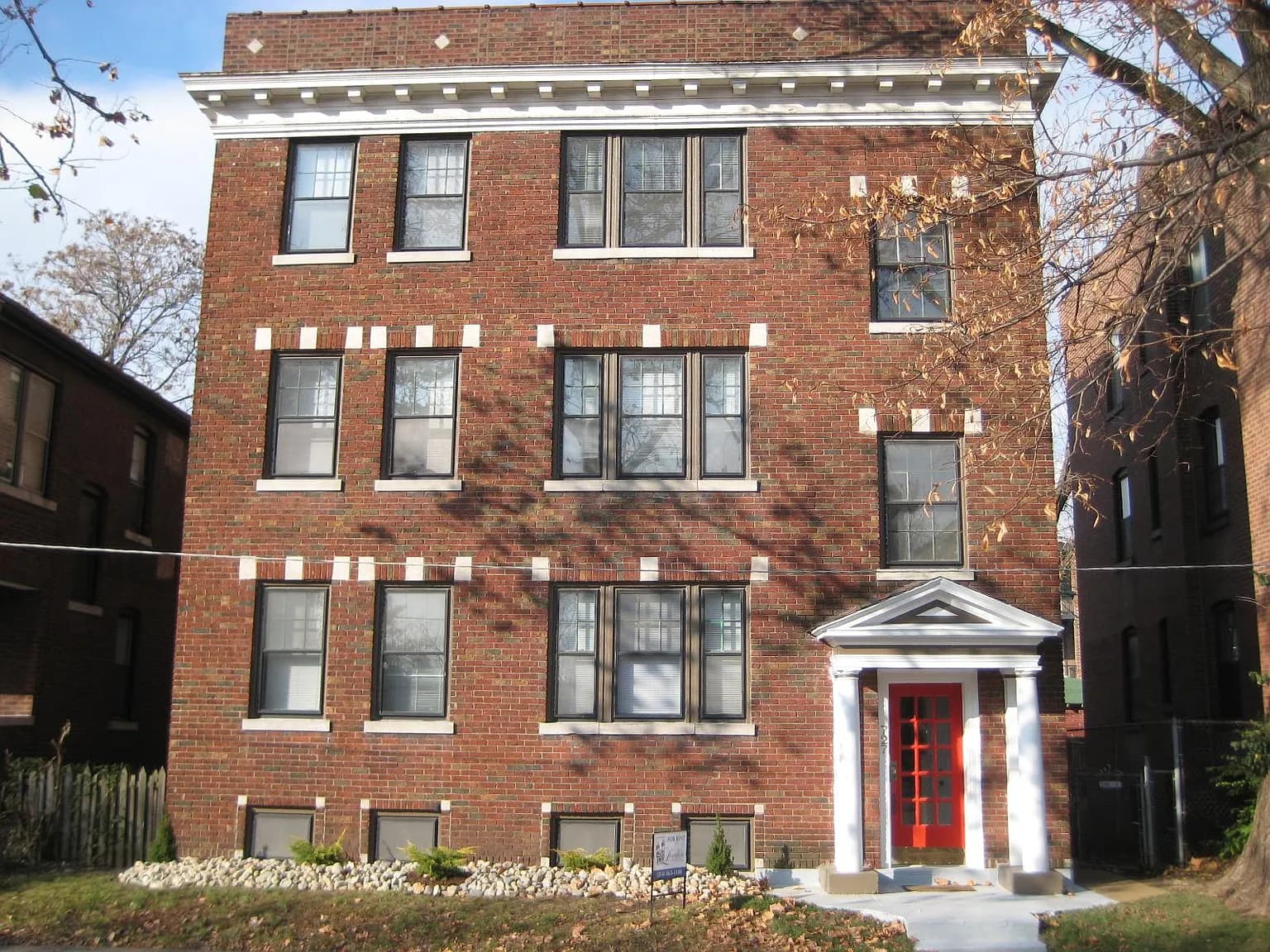 727 Leland Ave, University City, MO 63130