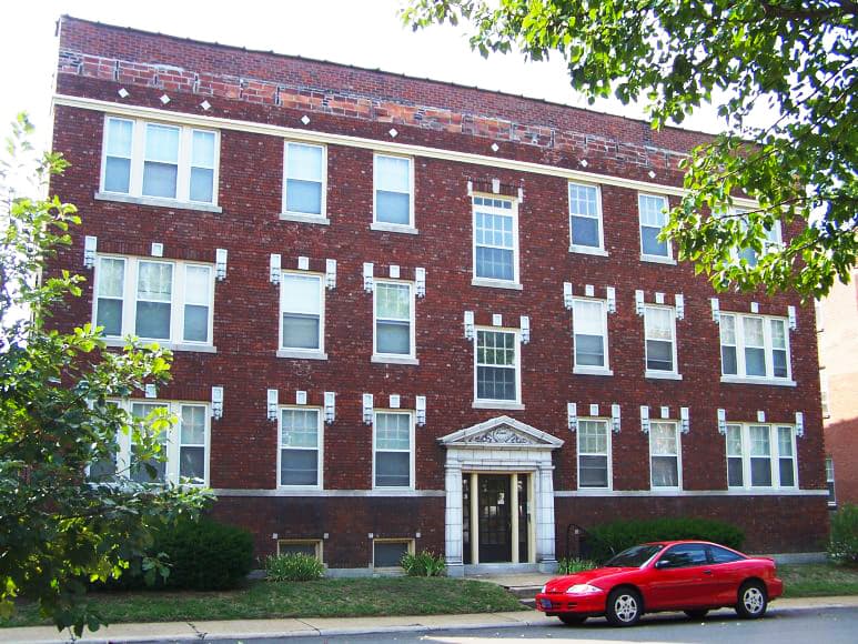 755 Heman Avenue, University City, Missouri 63130, United States
