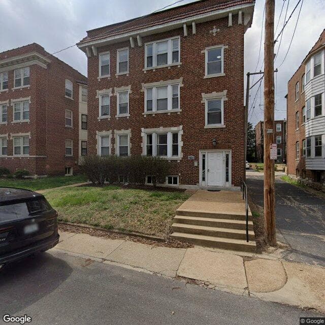 761 Syracuse Avenue, University City, Missouri 63130, United States