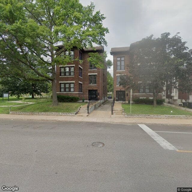 805 Westgate Avenue, University City, Missouri 63130, United States
