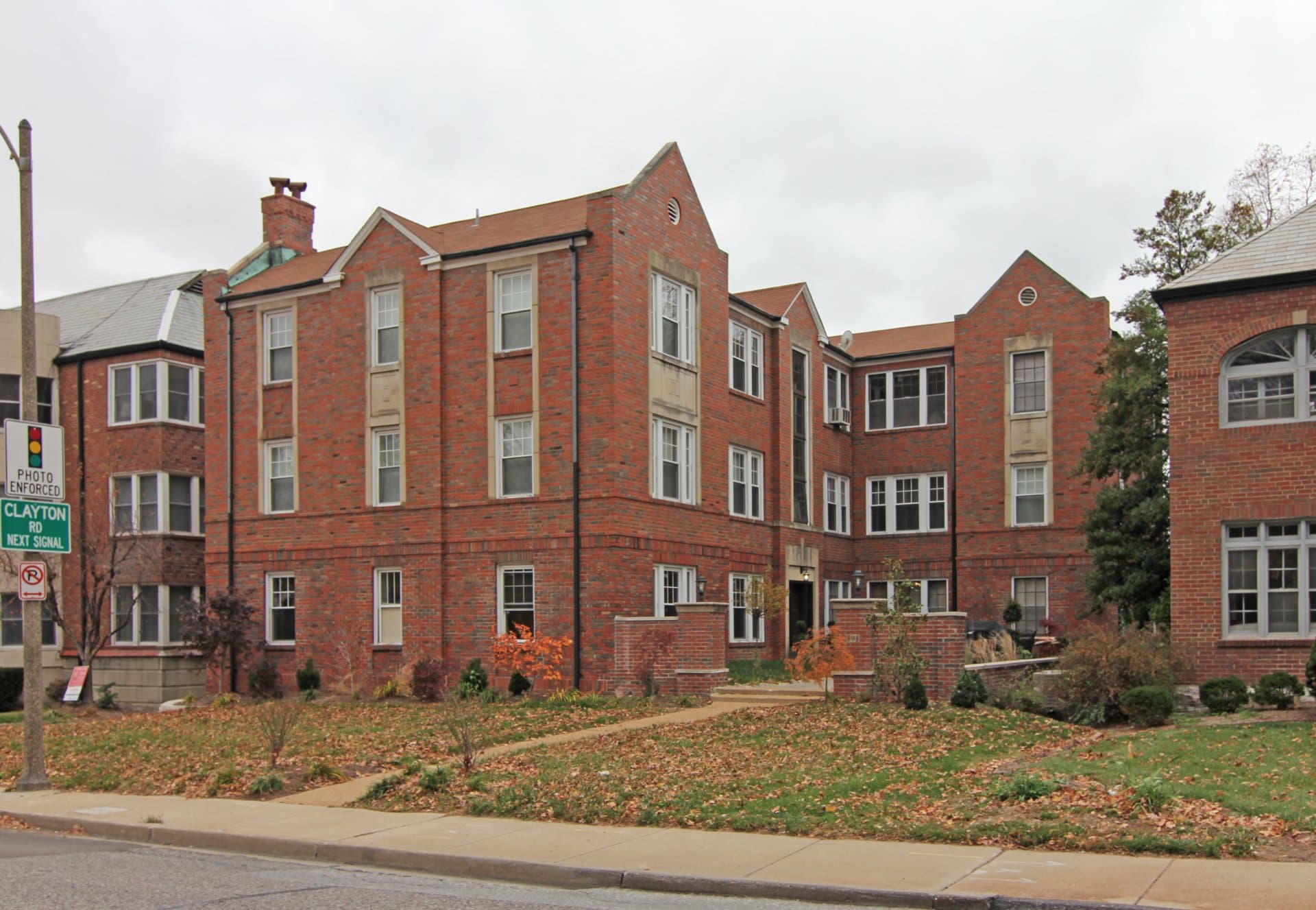 901 South Hanley Road, Clayton, Missouri 63105, United States